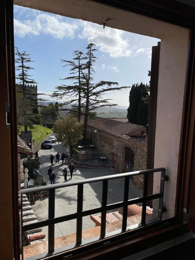 Charming 1-Bed Apartment In Montepulciano Bagian luar foto
